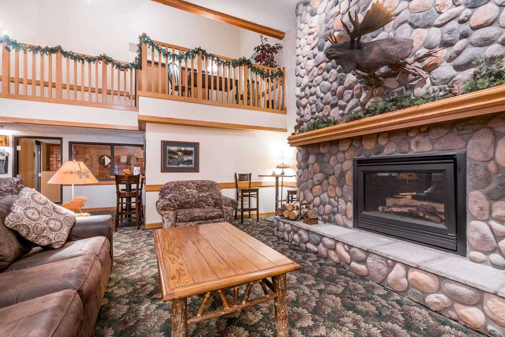 Moose Lake Lodge & Suites インテリア 写真